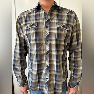 7 Diamonds Men’s Button Up Flannel